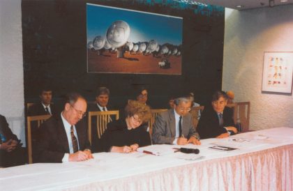 Trilateral Resolution for the joint construction of ALMA