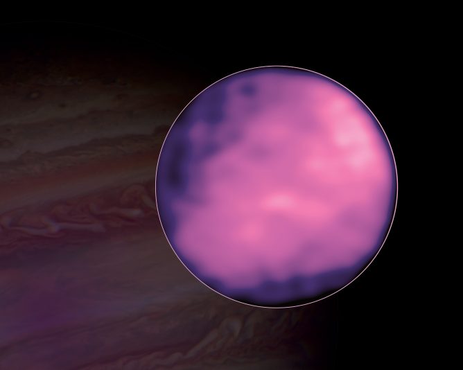 アルマ望遠鏡が観測したエウロパの表面