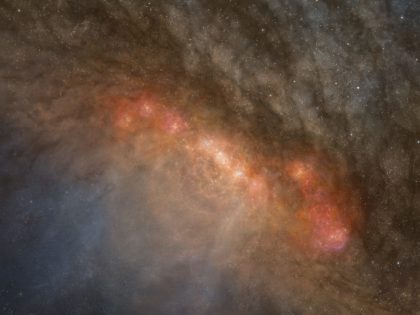 銀河の中の星工場-分子で見る繁忙期の製造ライン