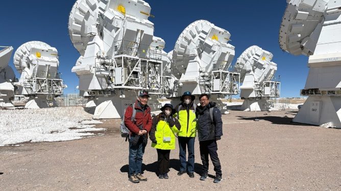 Jun Sawada, Executive Chairman of NTT Inc. and Chairperson of the Committee on National Space Policy, Visits ALMA Facilities in Chile