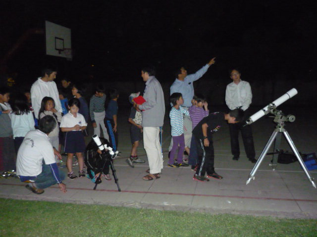 ニュース サンチャゴ日本人学校での星空を見る会 アルマ望遠鏡